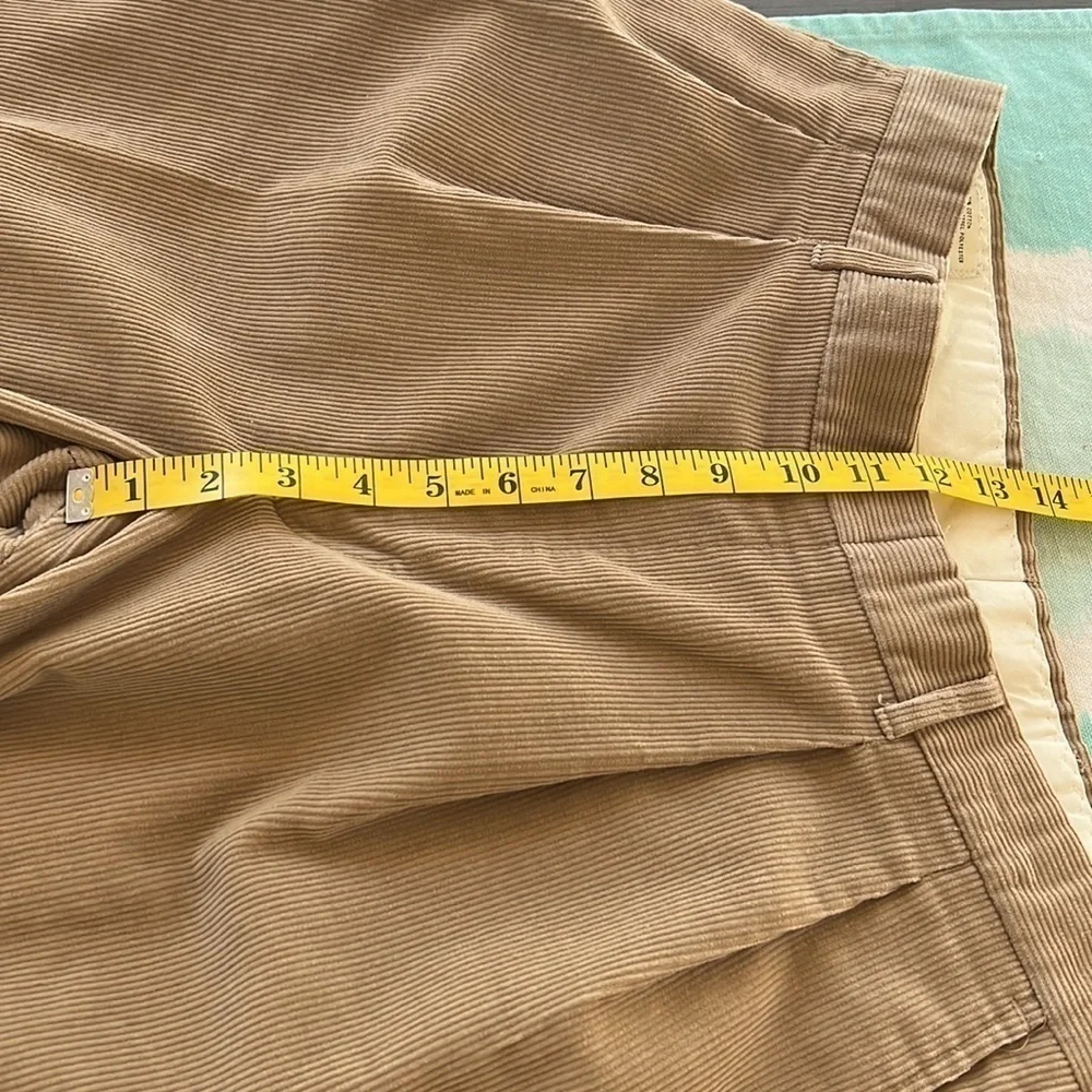 Haggar Men’s Wide Wale Corduroy Pleated Pants Tan Khaki 34x30 USA